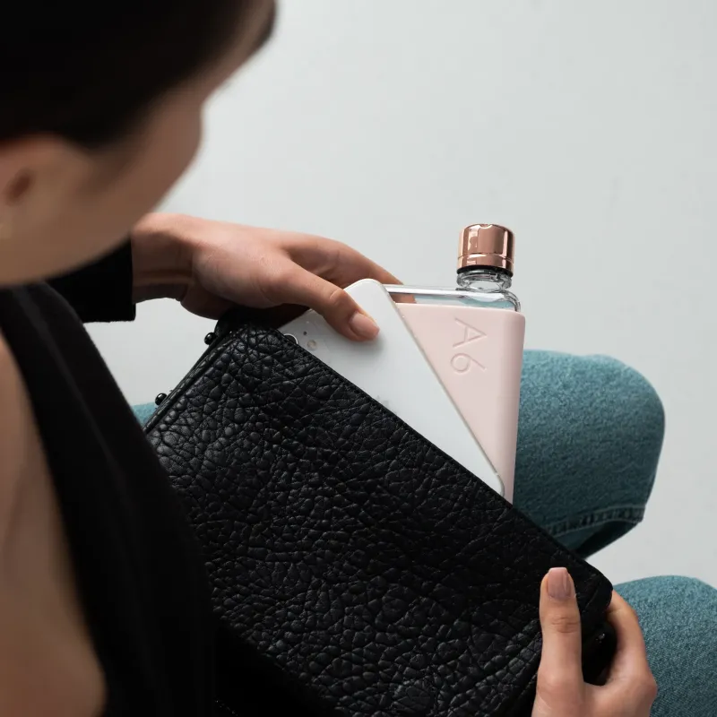 This Stylish memobottle Fits Perfectly Into Your Backpack 