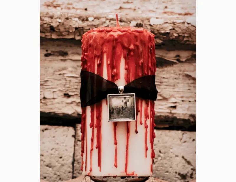 10+ Uniquely Shaped Candles You’ll Need to Celebrate Halloween