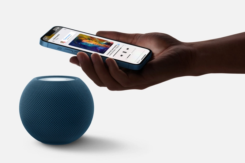 Apple Launches Colorful HomePod with an Inbuilt Siri Intelligence