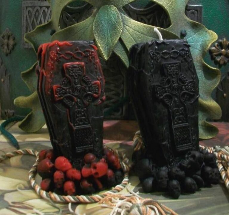 12 Unusually Eerie Candles You Must get for Halloween 2023