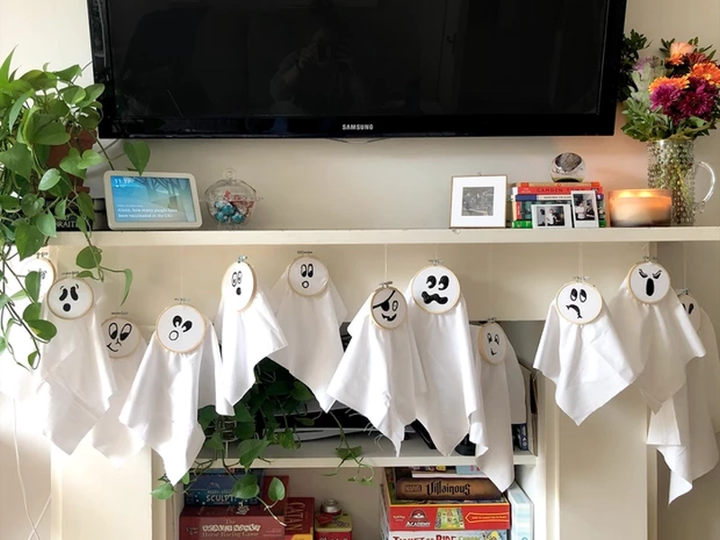 DIY Halloween Decoration 