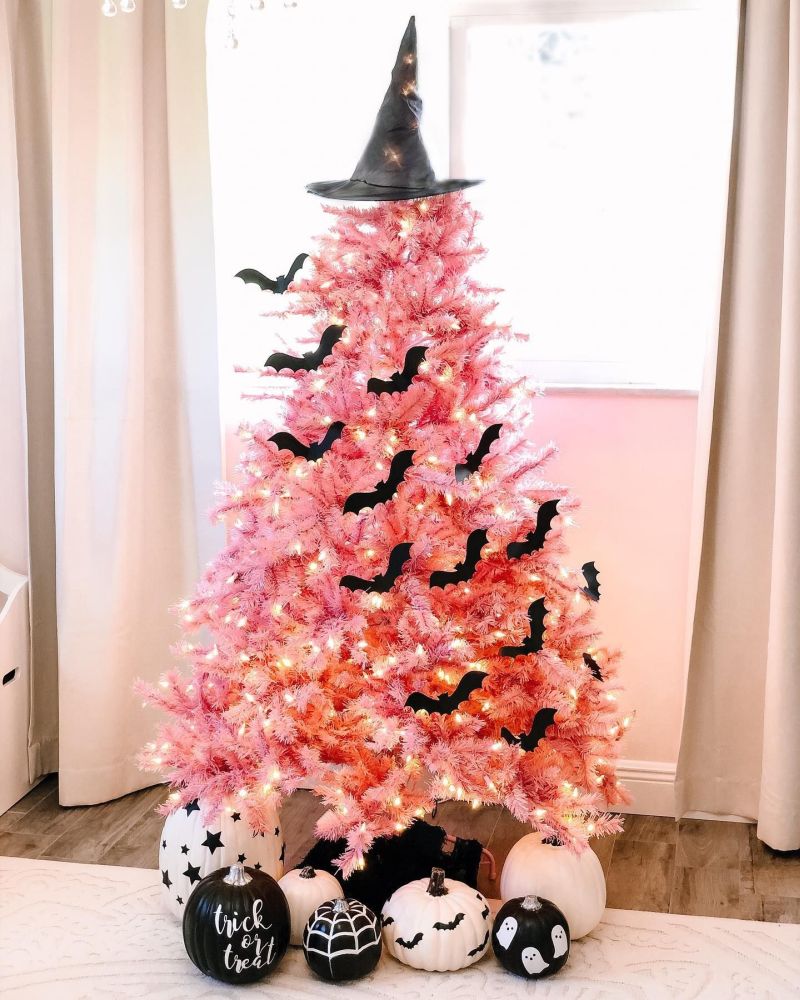 Pastel Halloween Tree