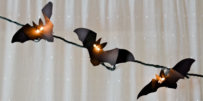 Easy DIY Bat Decorations Ideas for Halloween