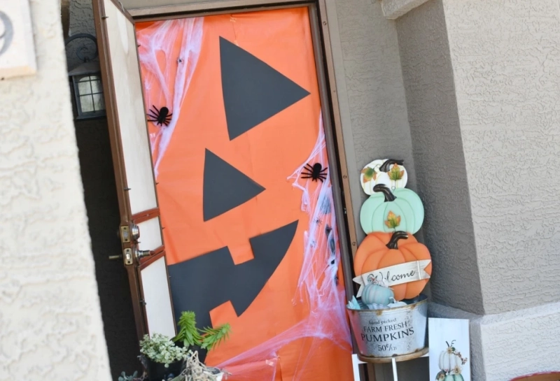 Jack-O'-Lantern Door for Halloween Decoration 