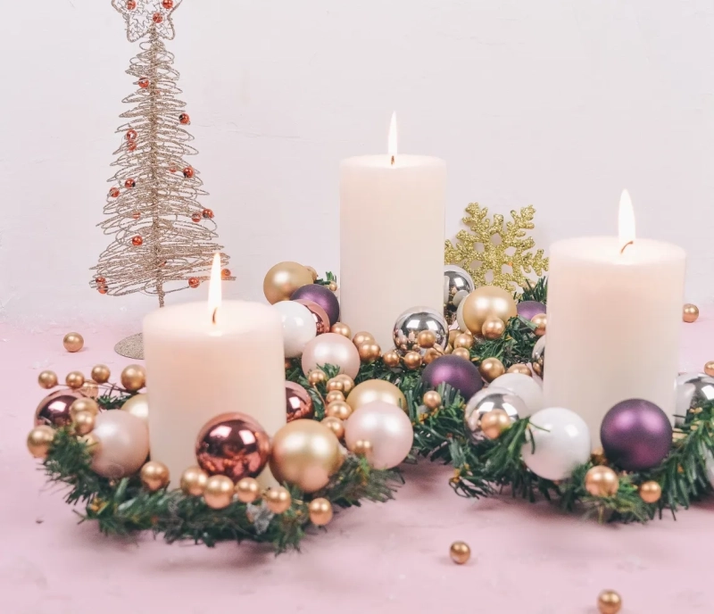 Christmas Centerpiece with Ornaments, Candles and Wire Trees