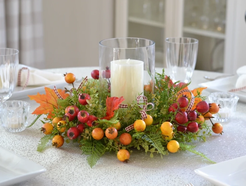 Christmas Centerpiece Using Artificial Fruits