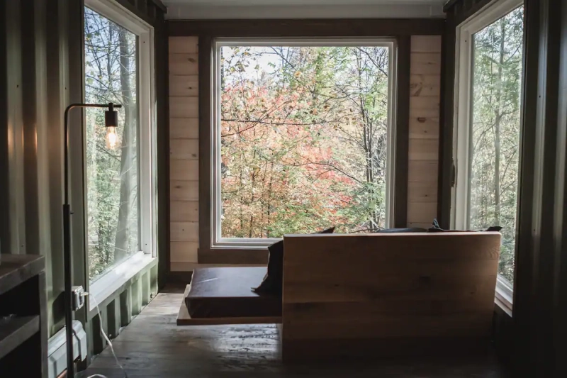 Box Treehouse Airbnb Rental in Ohio is made of Shipping Container