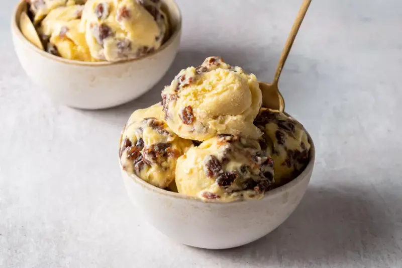 Rum Raisin Ice Cream