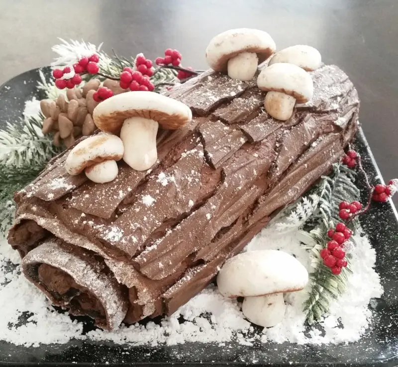 Bûche De Noël (Yule Log)