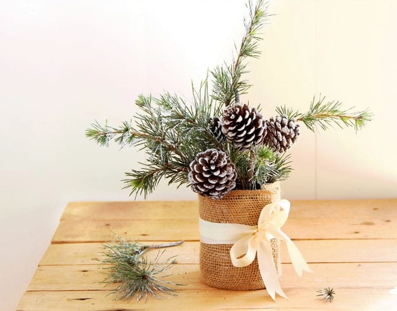 A New Years Centerpiece Craft using Pine Cones – Sustain My Craft