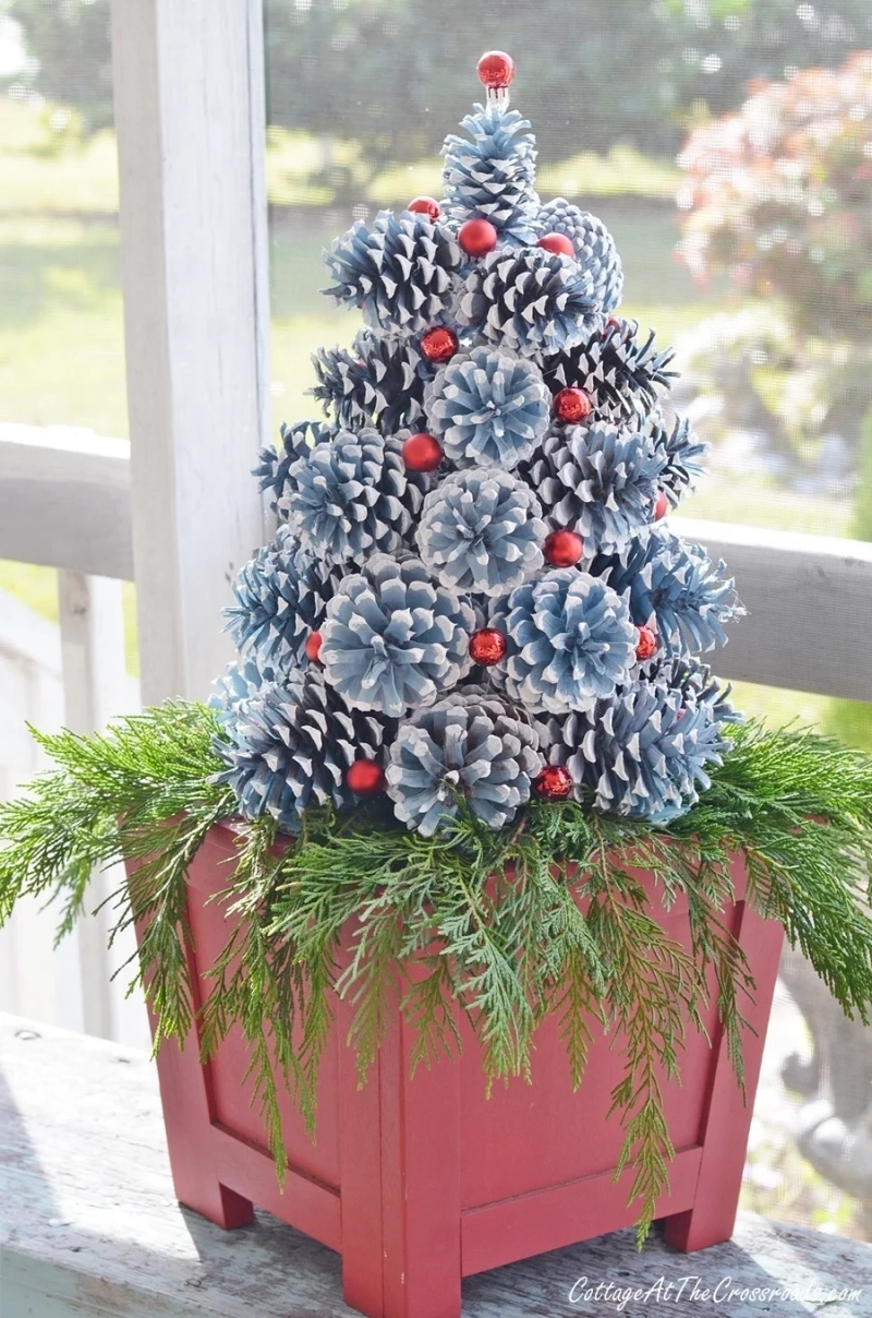 White pine cone Christmas tree craft 