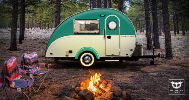 Ultimate Camper by Ultimate Toy