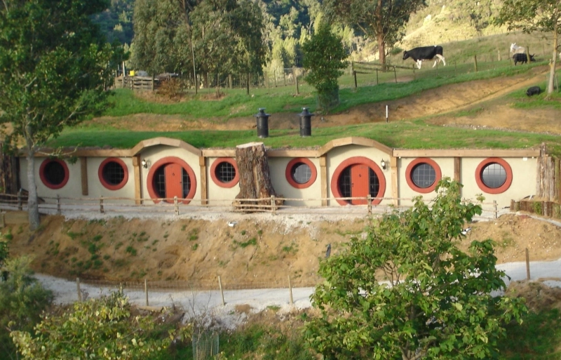 You can Rent Two Hobbit Holes at Woodlyn Park, New Zealand