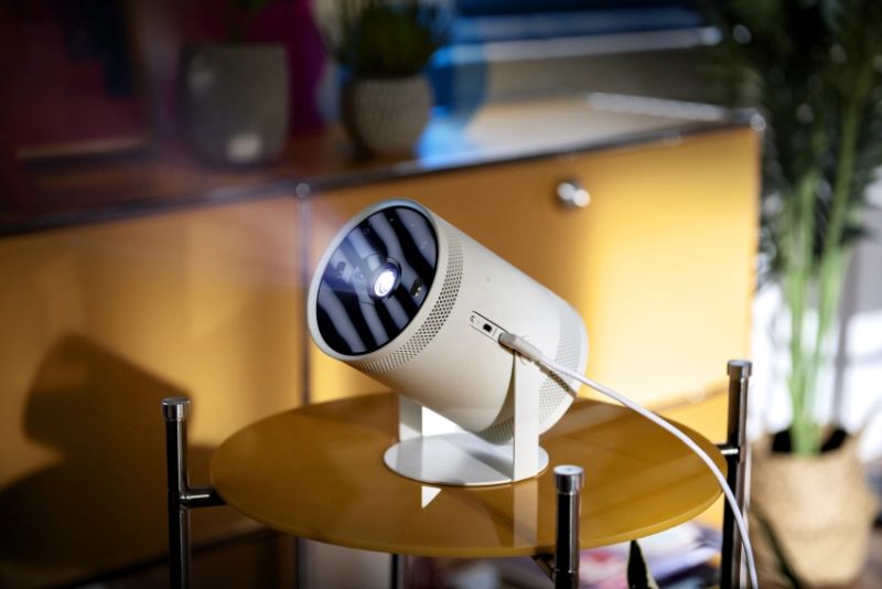 Samsung Portable Projector_Smart Baby Feeder_Smart Bulb Health Monitoring_10 Best Innovative Gadgets from CES 2022