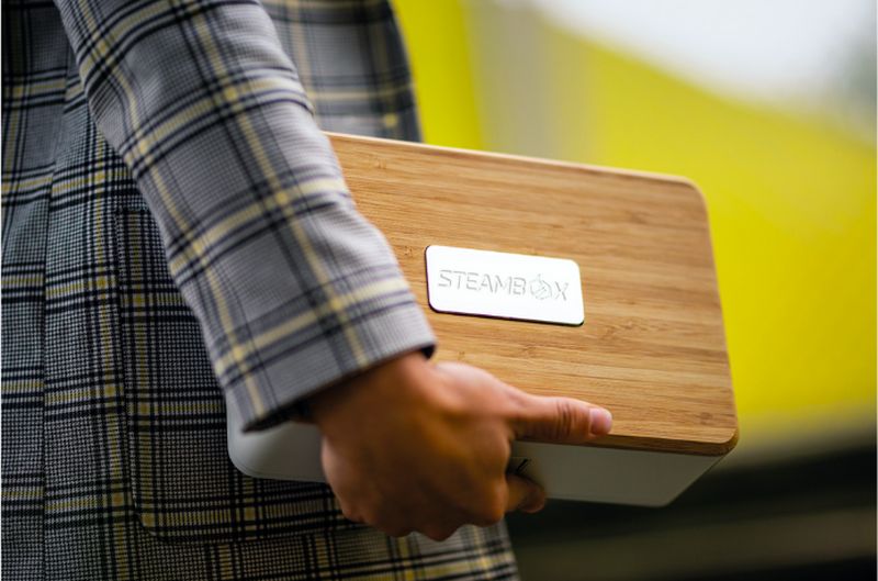 The Self Heating Lunch-Box by Steambox