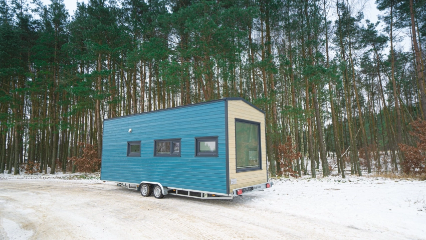 This Tiny House Uses Modular Furniture to Make Most Out of its Single Floor