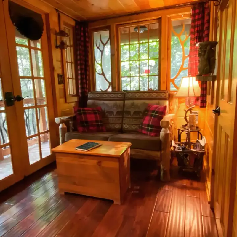 This Two Story Treehouse is a Dreamy Getaway for Couples in New York