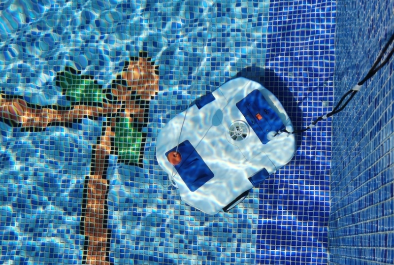 BestRobtic Launches Affordable and Efficient Pool Cleaning Robot