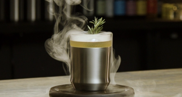 Hybrid Cocktail Glass by Elevated Craft Lets You Mix High-Quality Cocktails at Home