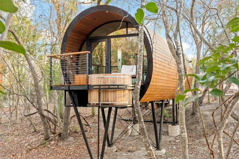 Spyglass Treehouse Front View