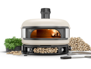 Gozney Dome is Gorgeous, Professional-Grade Pizza Oven for the Garden