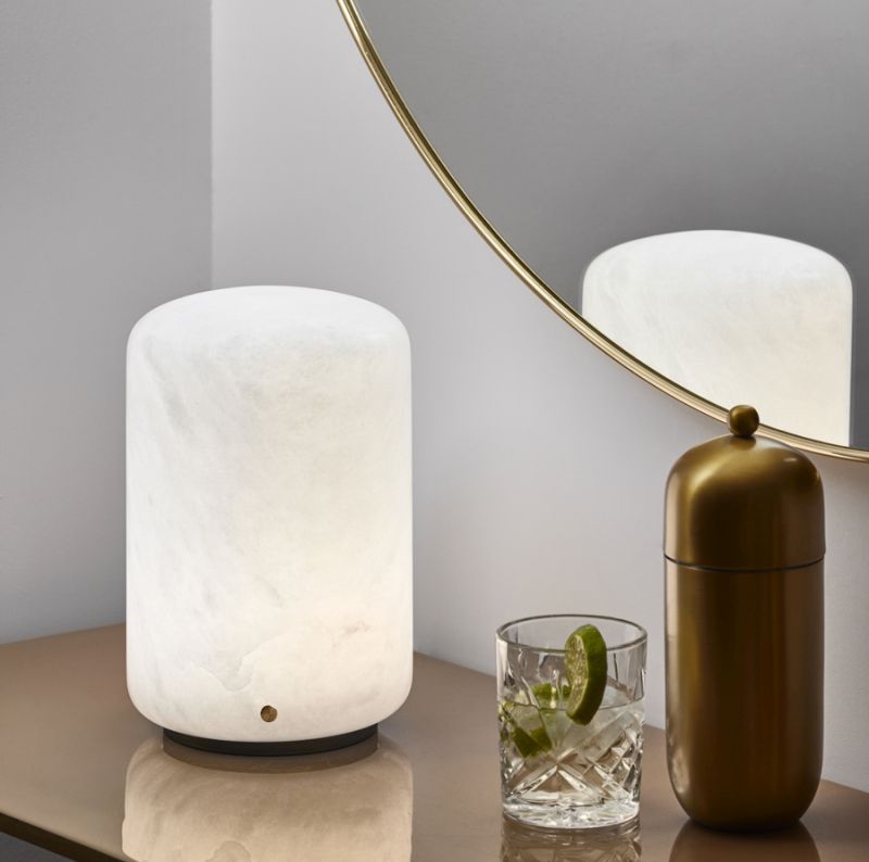 foster and partners lamp