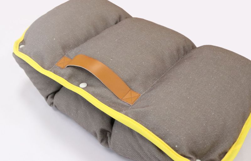 Portable Pet Bed by Hangzhou Kesheng Textiles_1