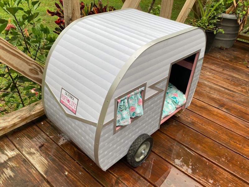 Dog House Camper by CreativeFarmGirl on Etsy