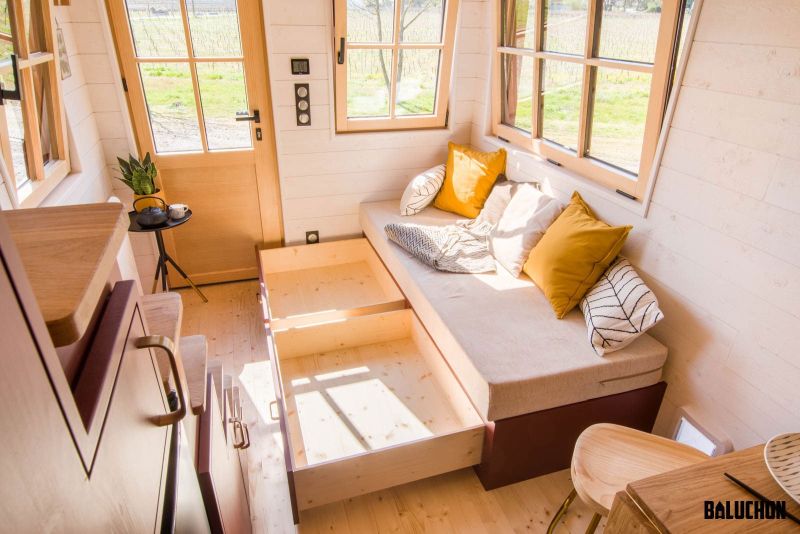 Petrichor tiny house by Baluchon