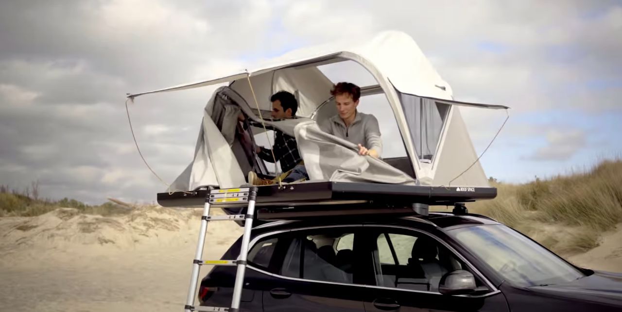 Roof Space One Car Tent can be set up in one minute