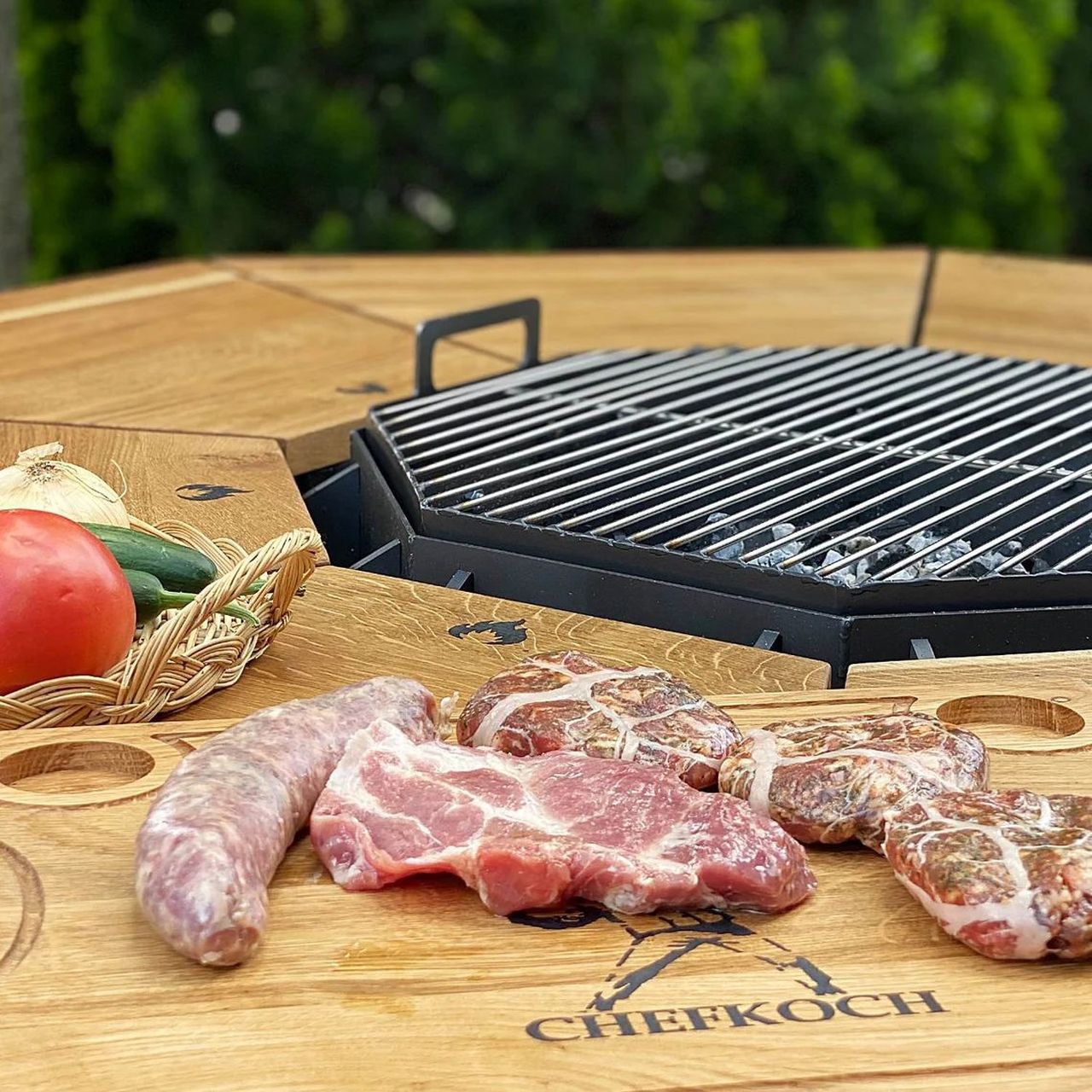 This BBQ Table Accommodates Eight People to Cook and Dine