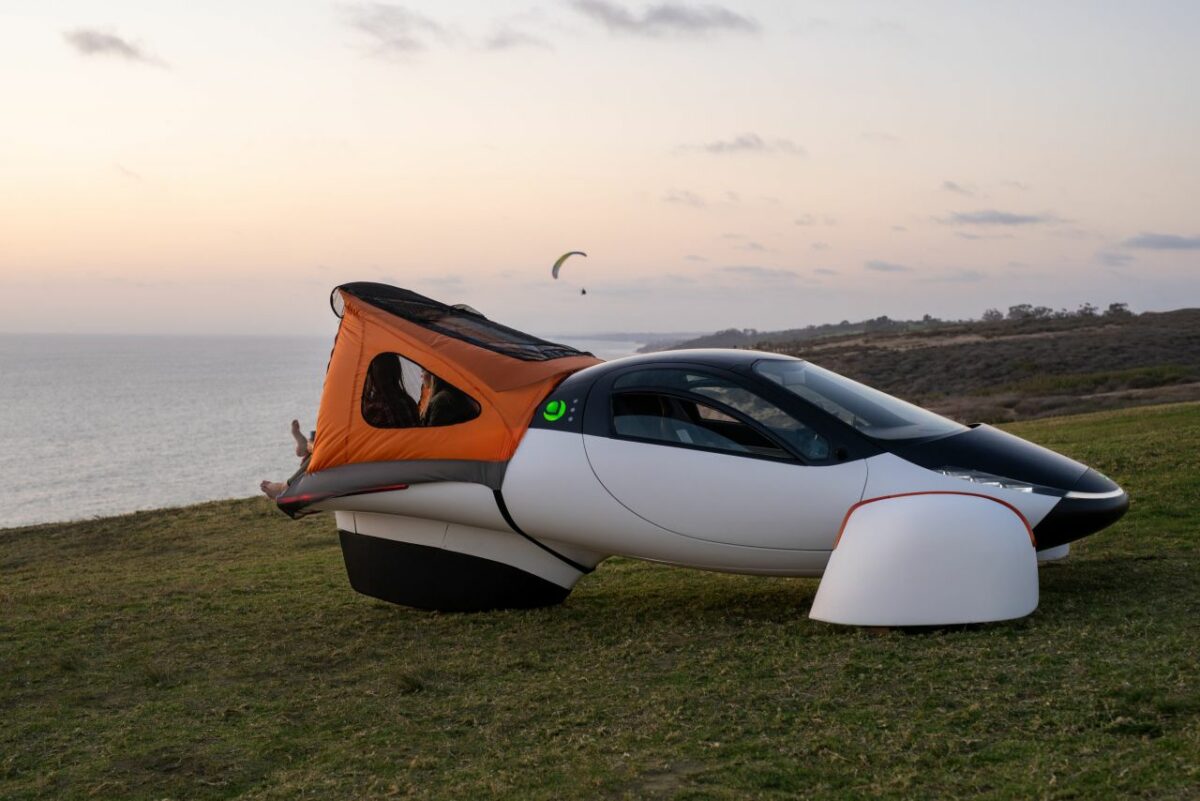 This Solar Charging Vehicle Incorporates a Camping Tent