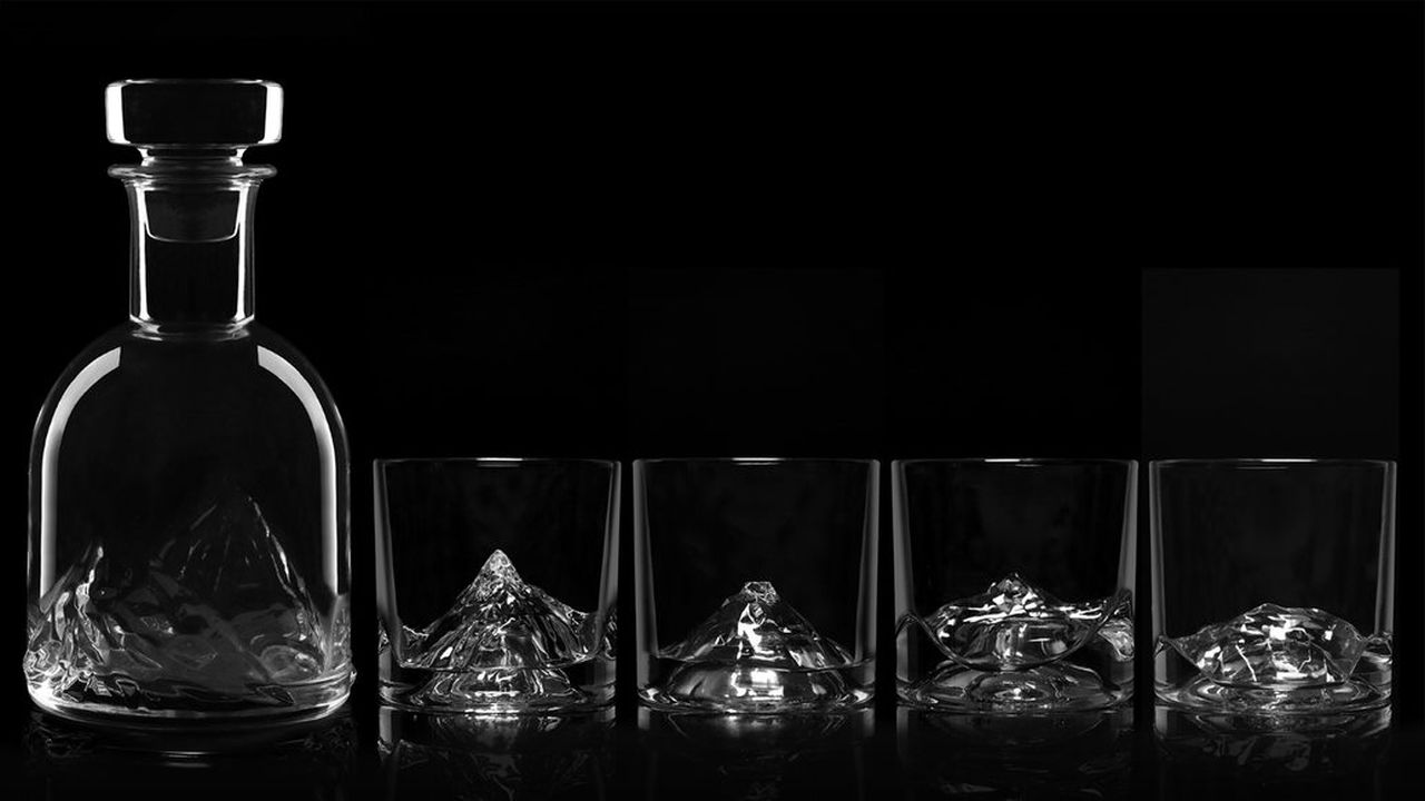 Peaks Crystal Whiskey Glass