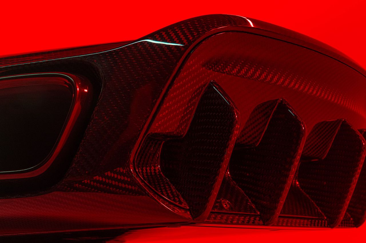 Mercedes-AMG GT inspired Ixoost Speaker