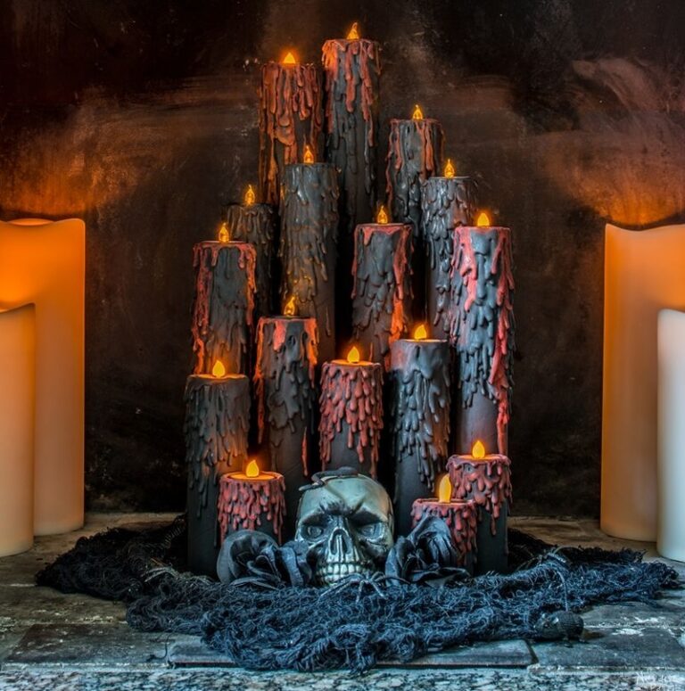 11 DIY Halloween Candles That'll Spook Your Home