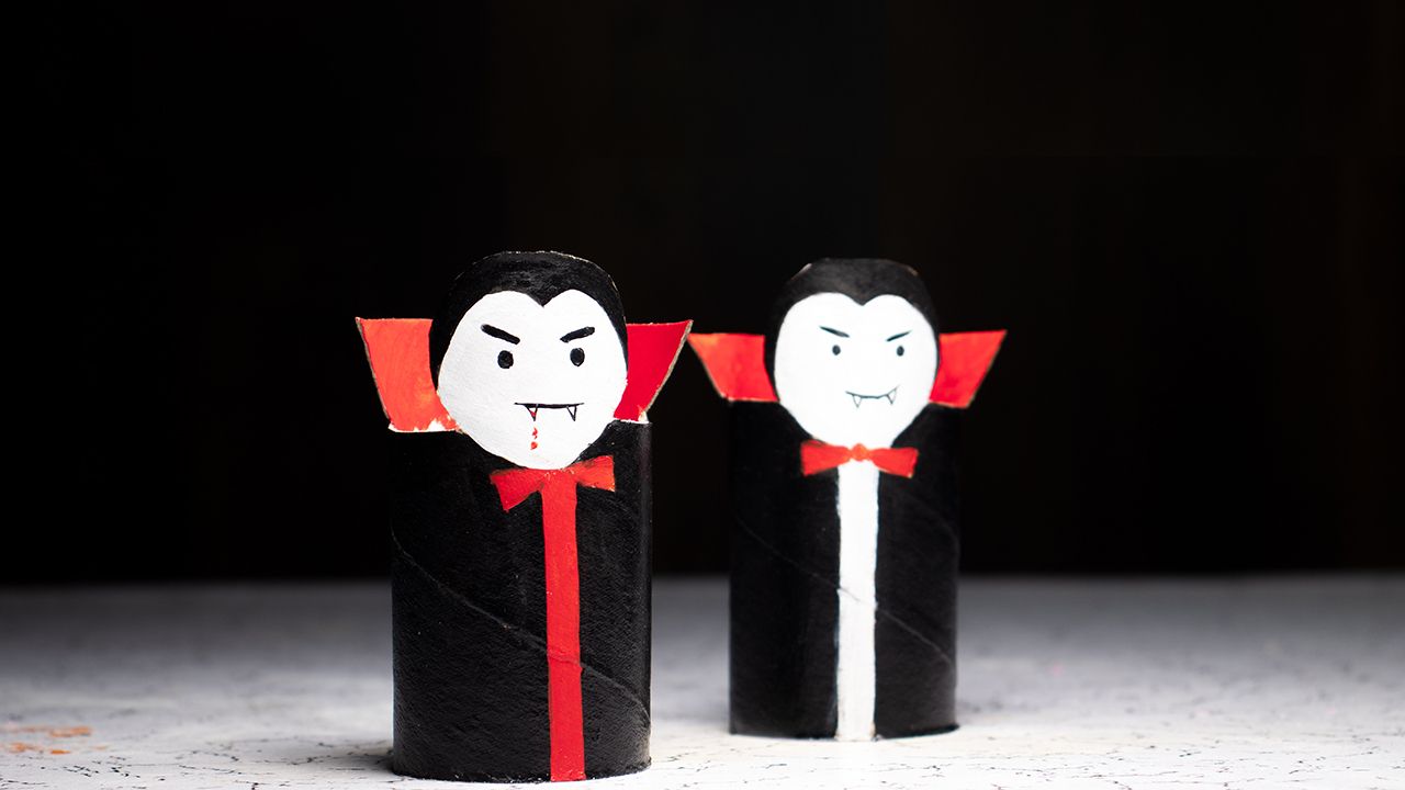 DIY Toilet paper vamps for Halloween