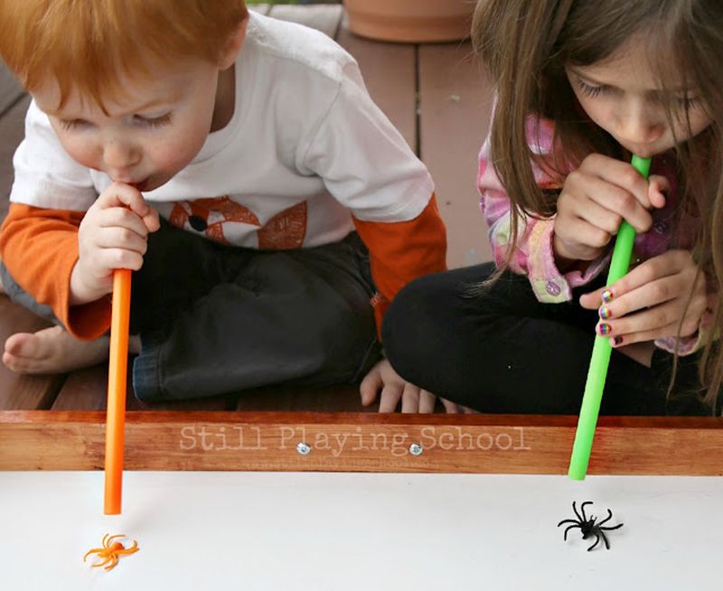 Spider Race for Kids Halloween Game