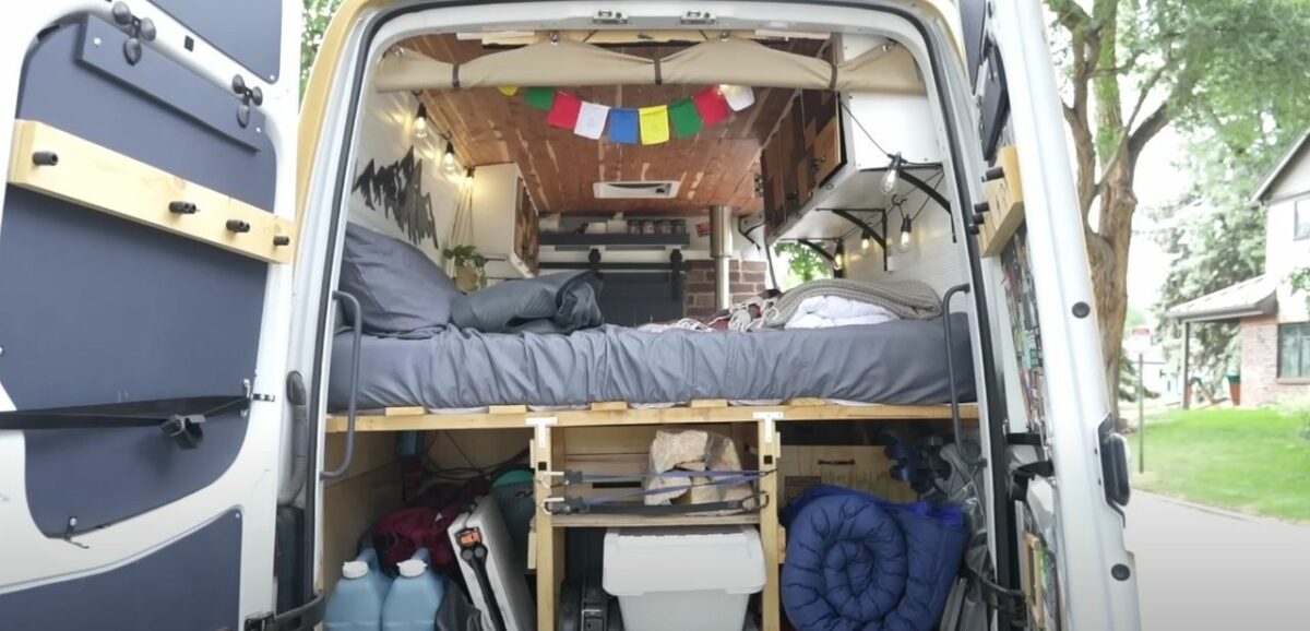 Mercedes-Benz Van Turned Into Tiny House on Wheels
