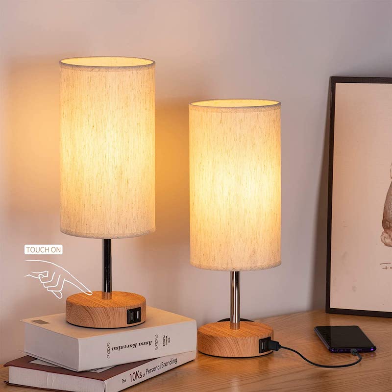 bedside table lamp with USB port