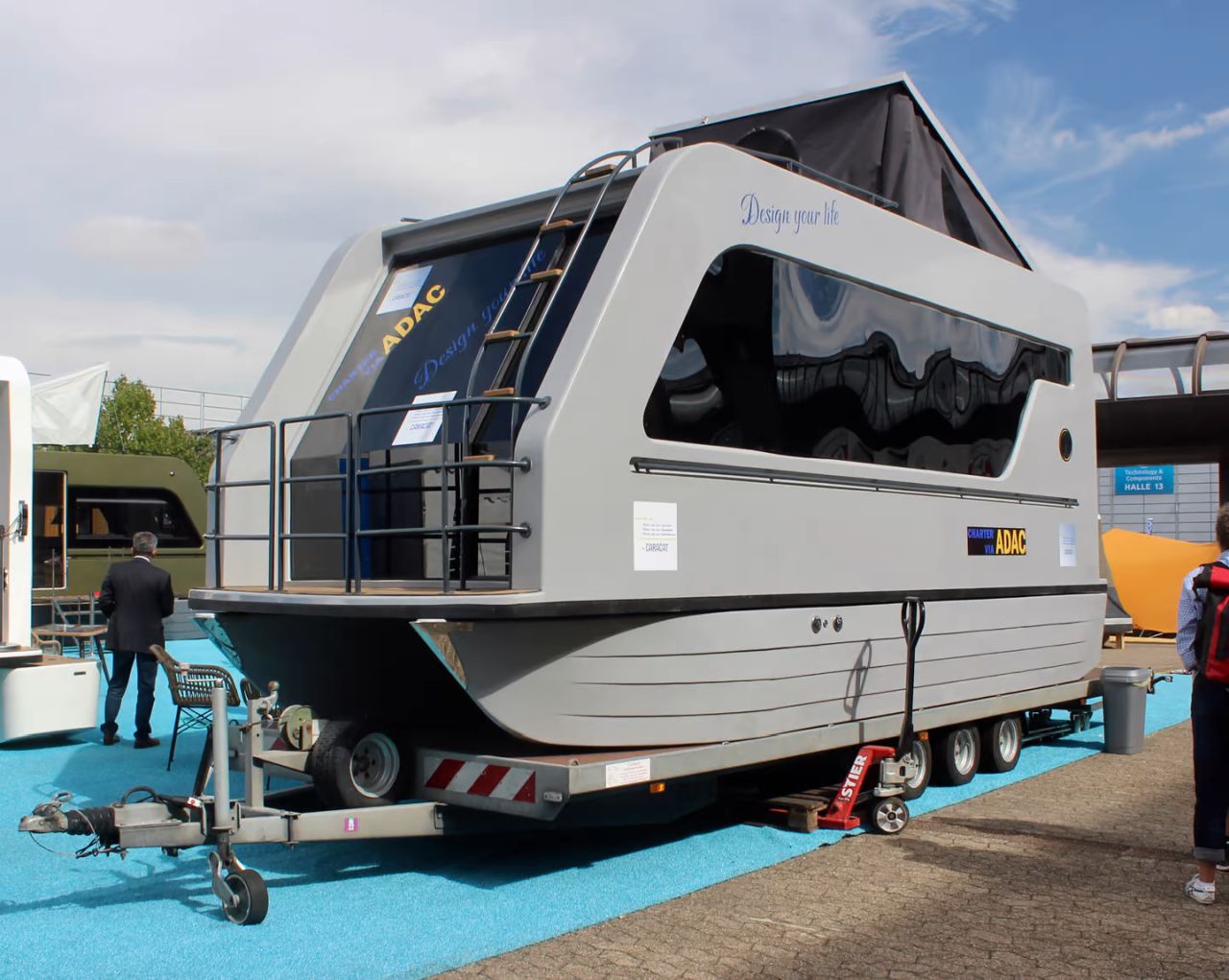 trailerable catamaran with cabin