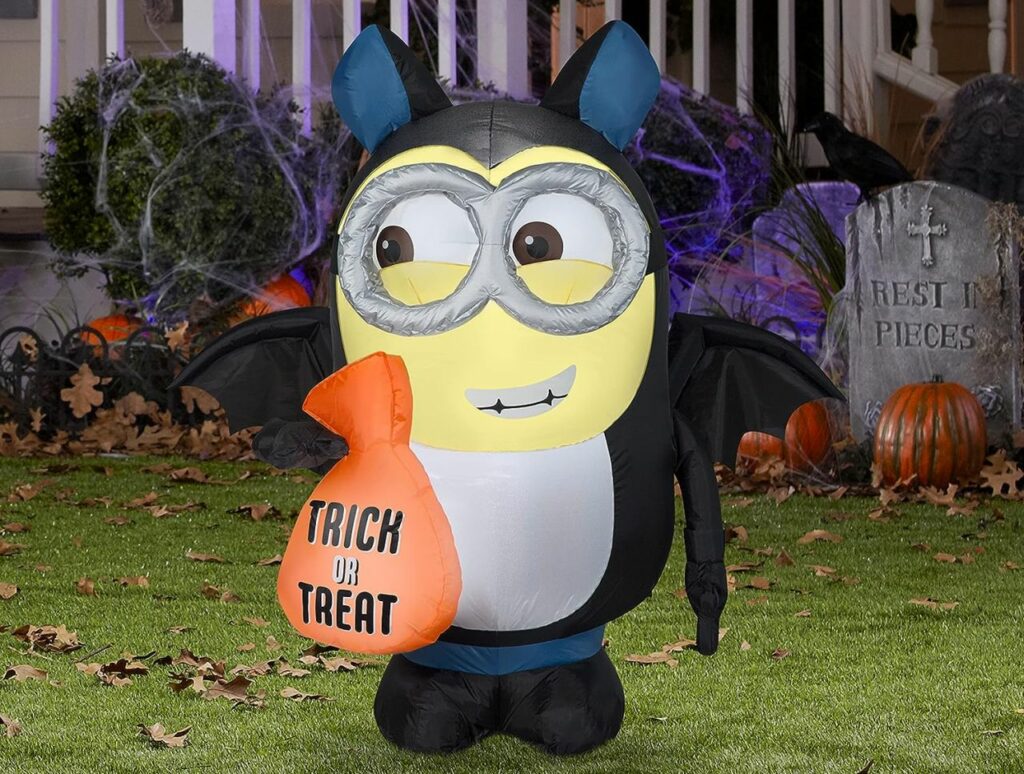 Gemmy Minion Dave in Bat Costume Airblown Inflatable