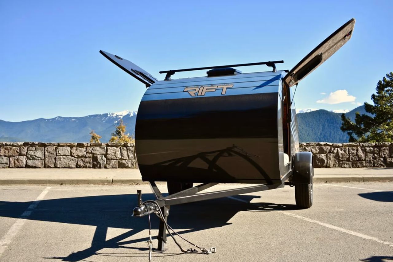 Carbon Lite Teardrop Trailer