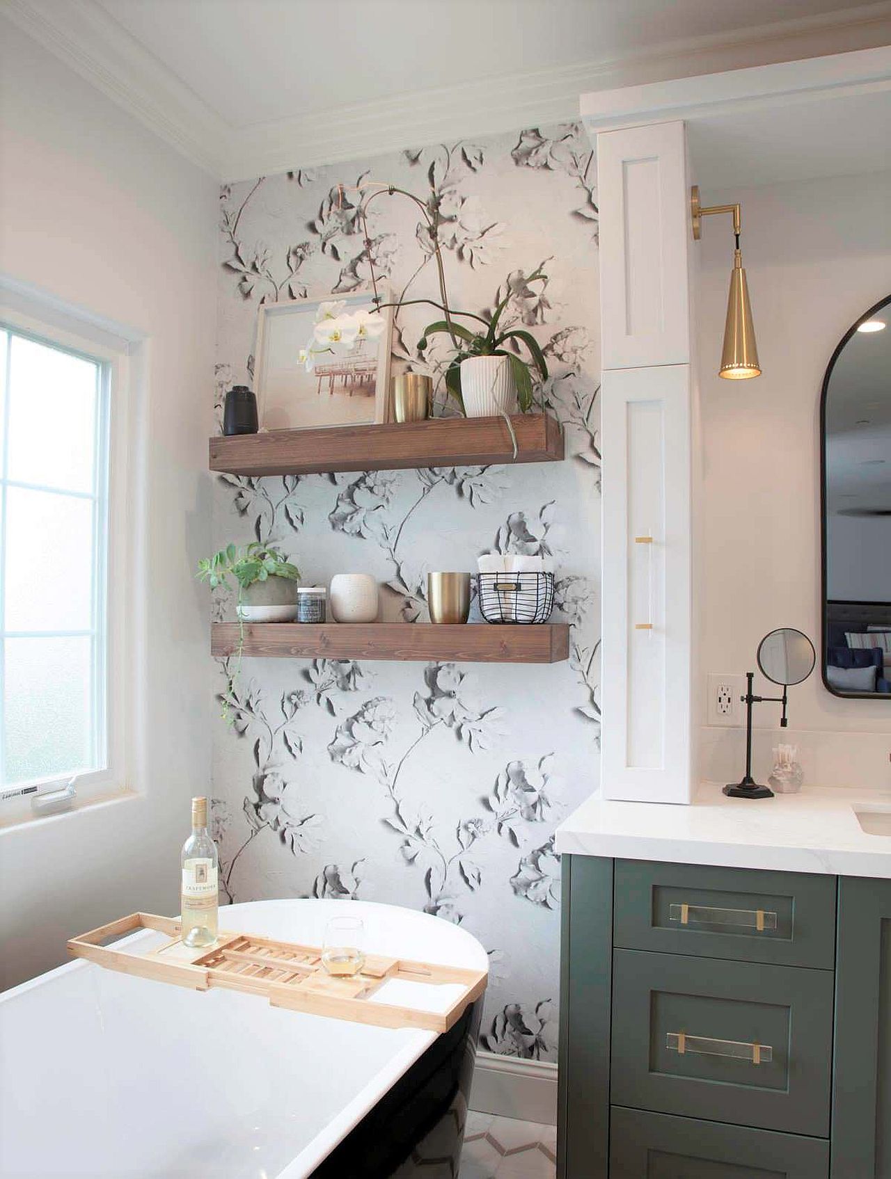 Wallpaper creates a cool little niche in the modern bathroom