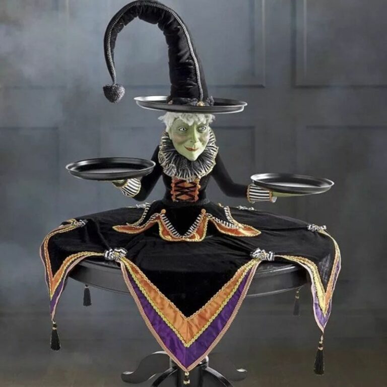 10+ Witch Décor Ideas for Halloween