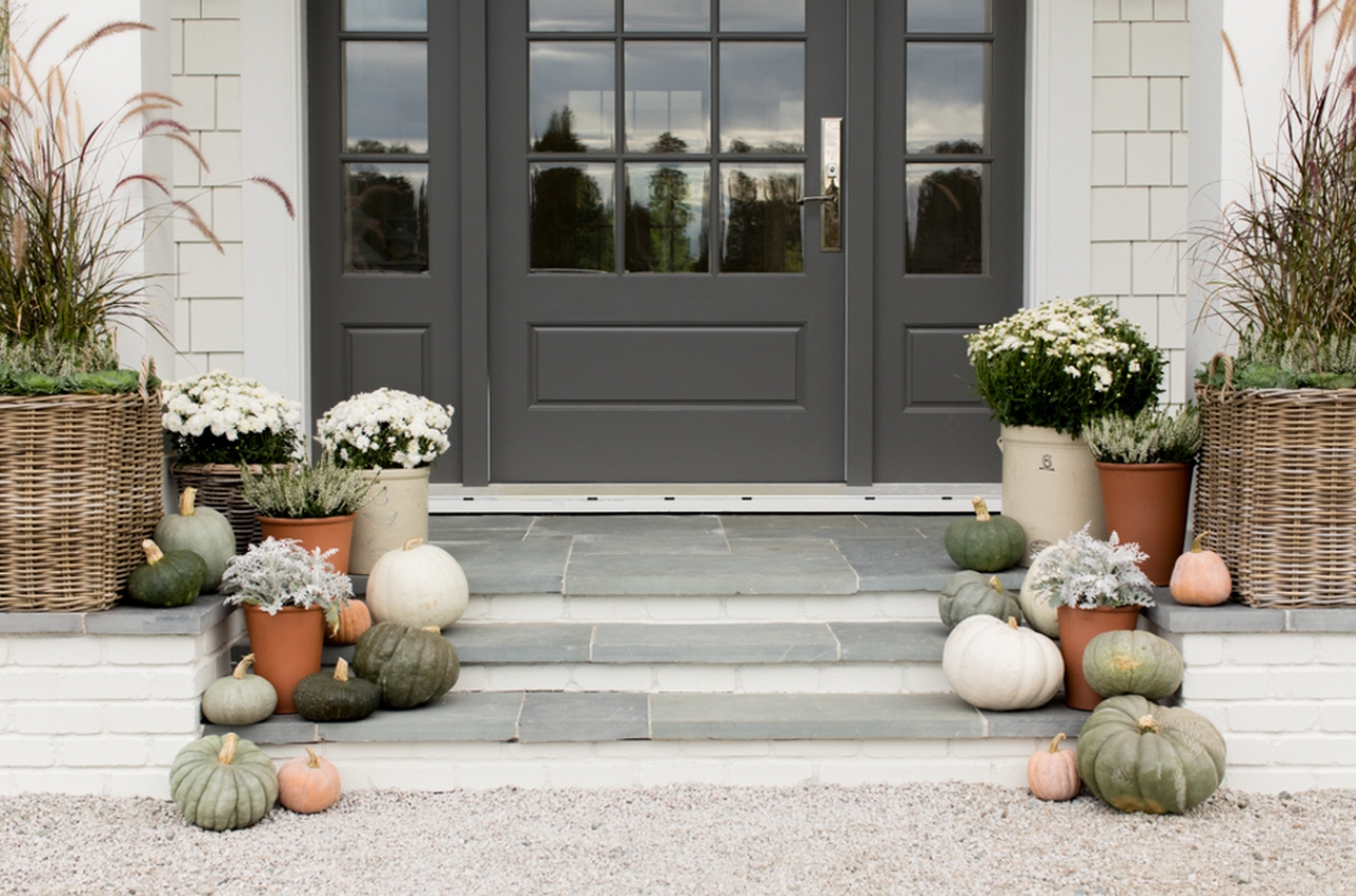 Fall Porch Decorating Ideas - Pastel and Symmetrical