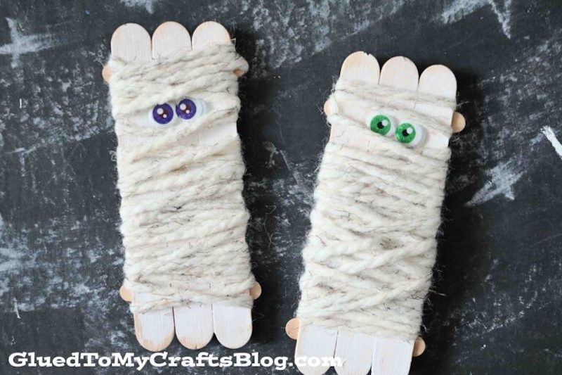 Popsicle Stick Mummy kid 