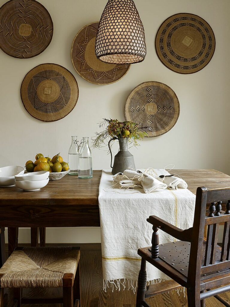 Rustic touches in the dining room with coastal elements