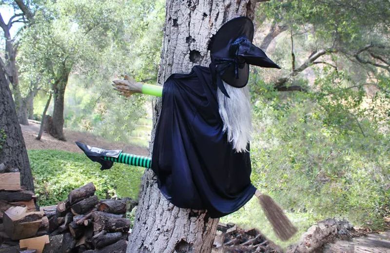 Witch Crashing through a tree_Halloween decoration ideas