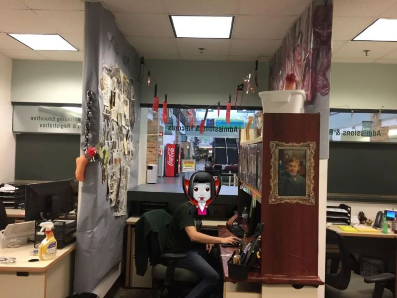 Cubicle Halloween Decoration Ideas in 2024