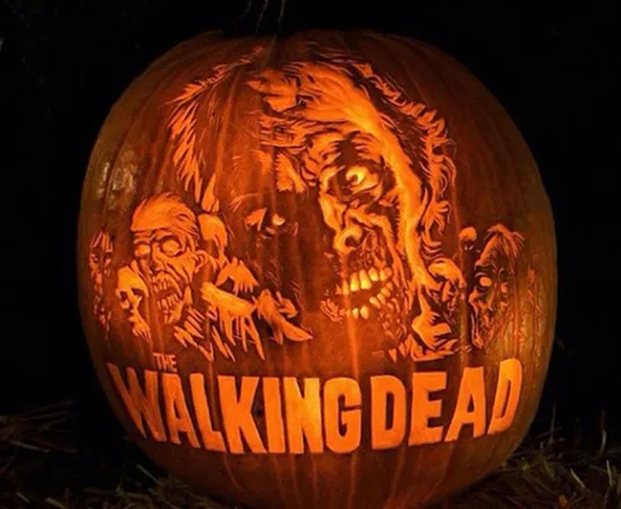 waliing dead pumpkin carving
